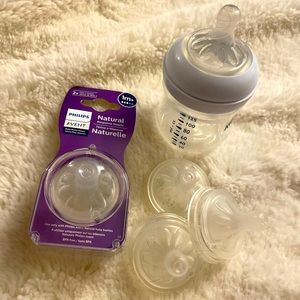 Phillips Avent Natural baby bottle and nipples. Brand new!!